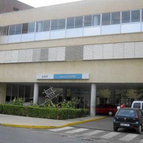 C’s Bajo Aragón reprueba al consejero de Sanidad por instalar un aparato de rayos X de segunda mano en el Hospital de Alcañiz C’s Bajo Aragón reprueba al consejero de Sanidad por instalar un aparato de rayos X de segunda mano en el Hospital de Alcañiz