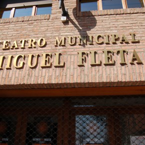 C’s solicita que la reforma del Teatro Miguel Fleta de Utebo sirva para mejorar la accesibilidad y seguridad, cambiar el suelo y para que el patio de butacas se más confortable C’s solicita que la reforma del Teatro Miguel Fleta de Utebo sirva para mejorar la accesibilidad y seguridad, cambiar el suelo y para que el patio de butacas se más confortable