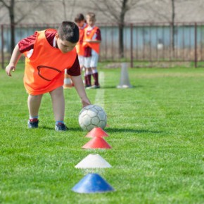 Ciudadanos insta al Gobierno a aumentar el número de horas de deporte en las escuelas para combatir la obesidad infantil Ciudadanos insta al Gobierno a aumentar el número de horas de deporte en las escuelas para combatir la obesidad infantil
