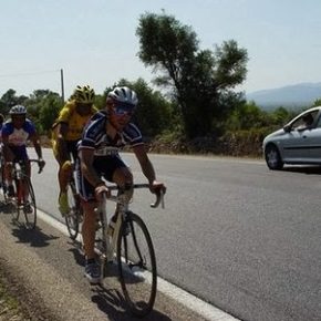 Cs solicita un estudio para implantar en las carreteras provinciales de Zaragoza vías seguras para ciclistas Cs solicita un estudio para implantar en las carreteras provinciales de Zaragoza vías seguras para ciclistas