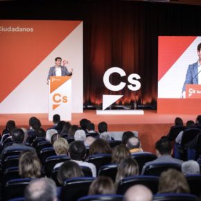 Albert Rivera: “Cs quiere una Ley Electoral donde los votos valgan igual, con listas abiertas y sin voto rogado” Albert Rivera: “Cs quiere una Ley Electoral donde los votos valgan igual, con listas abiertas y sin voto rogado”