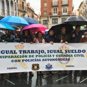 Ciudadanos Teruel acompaña a Jusapol en la manifestación por la equiparación salarial de Policía Nacional y Guardia Civil