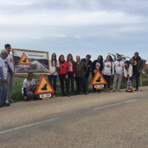 Lourdes Guillén: “Estamos cansados de ver cómo las inversiones que necesita Huesca se utilizan para contentar a nacionalistas y separatistas” Lourdes Guillén: “Estamos cansados de ver cómo las inversiones que necesita Huesca se utilizan para contentar a nacionalistas y separatistas”