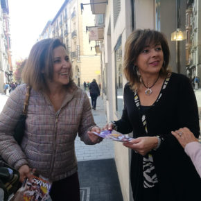 Lourdes Guillén: “La pasividad de PP y PSOE ha permitido falsear la historia en las aulas” Lourdes Guillén: “La pasividad de PP y PSOE ha permitido falsear la historia en las aulas”