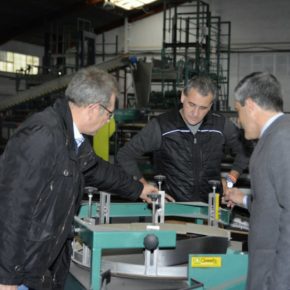 Joaquín Moreno: “Extender la banda ancha es fundamental para que las empresas del medio rural compitan en el mercado global” Joaquín Moreno: “Extender la banda ancha es fundamental para que las empresas del medio rural compitan en el mercado global”