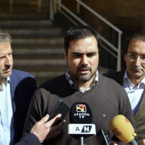 Gómez: “Hay que mejorar inserción laboral de nuestros universitarios para aprovechar ese conocimiento en nuestra sociedad” Gómez: “Hay que mejorar inserción laboral de nuestros universitarios para aprovechar ese conocimiento en nuestra sociedad”