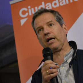 Daniel Pérez: “Votar a Ciudadanos es la única alternativa para sacar al PSOE del Pignatelli” Daniel Pérez: “Votar a Ciudadanos es la única alternativa para sacar al PSOE del Pignatelli”
