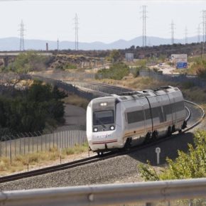 Gómez critica la falta de medidas del Gobierno de Sánchez para compensar las incidencias por las obras en la línea de tren de Teruel