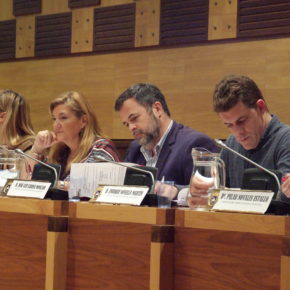 Ciudadanos Huesca consigue el respaldo para la puesta en valor del agua de grifo y la reparación y renovación de las fuentes de la ciudad Ciudadanos Huesca consigue el respaldo para la puesta en valor del agua de grifo y la reparación y renovación de las fuentes de la ciudad