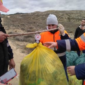 El Taller de Empleo colabora con el Proyecto Libera en la limpieza del Monte de Armantes en Calatayud El Taller de Empleo colabora con el Proyecto Libera en la limpieza del Monte de Armantes en Calatayud
