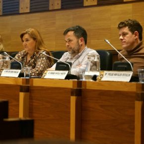 Ciudadanos Huesca consigue el compromiso municipal para ampliar los horarios de las bibliotecas y disponer de espacios de estudio Ciudadanos Huesca consigue el compromiso municipal para ampliar los horarios de las bibliotecas y disponer de espacios de estudio