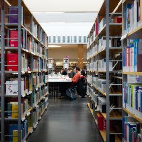 Ciudadanos Huesca plantea la ampliación de espacios y horarios de las bibliotecas municipales en época de exámenes Ciudadanos Huesca plantea la ampliación de espacios y horarios de las bibliotecas municipales en época de exámenes