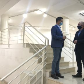 El Ayuntamiento de Teruel crea un espacio de coworking para ayudar a los emprendedores locales a lanzar sus proyectos El Ayuntamiento de Teruel crea un espacio de coworking para ayudar a los emprendedores locales a lanzar sus proyectos